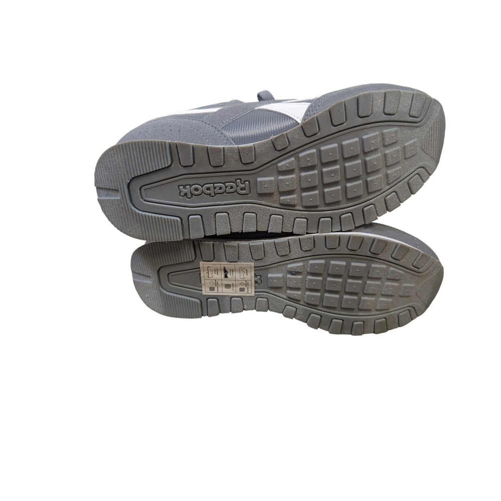 Reebok Kids Gray/White Classic Jogger Running Shoes Sneakers Size 4 Youth - Picture 8 of 9